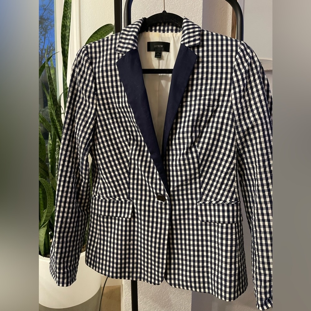 Lightweight classic blazer with classic checkered pattern
